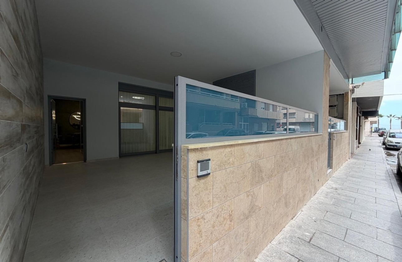 Herverkoop - Appartement / Flat -
Torrevieja - Playa del Cura