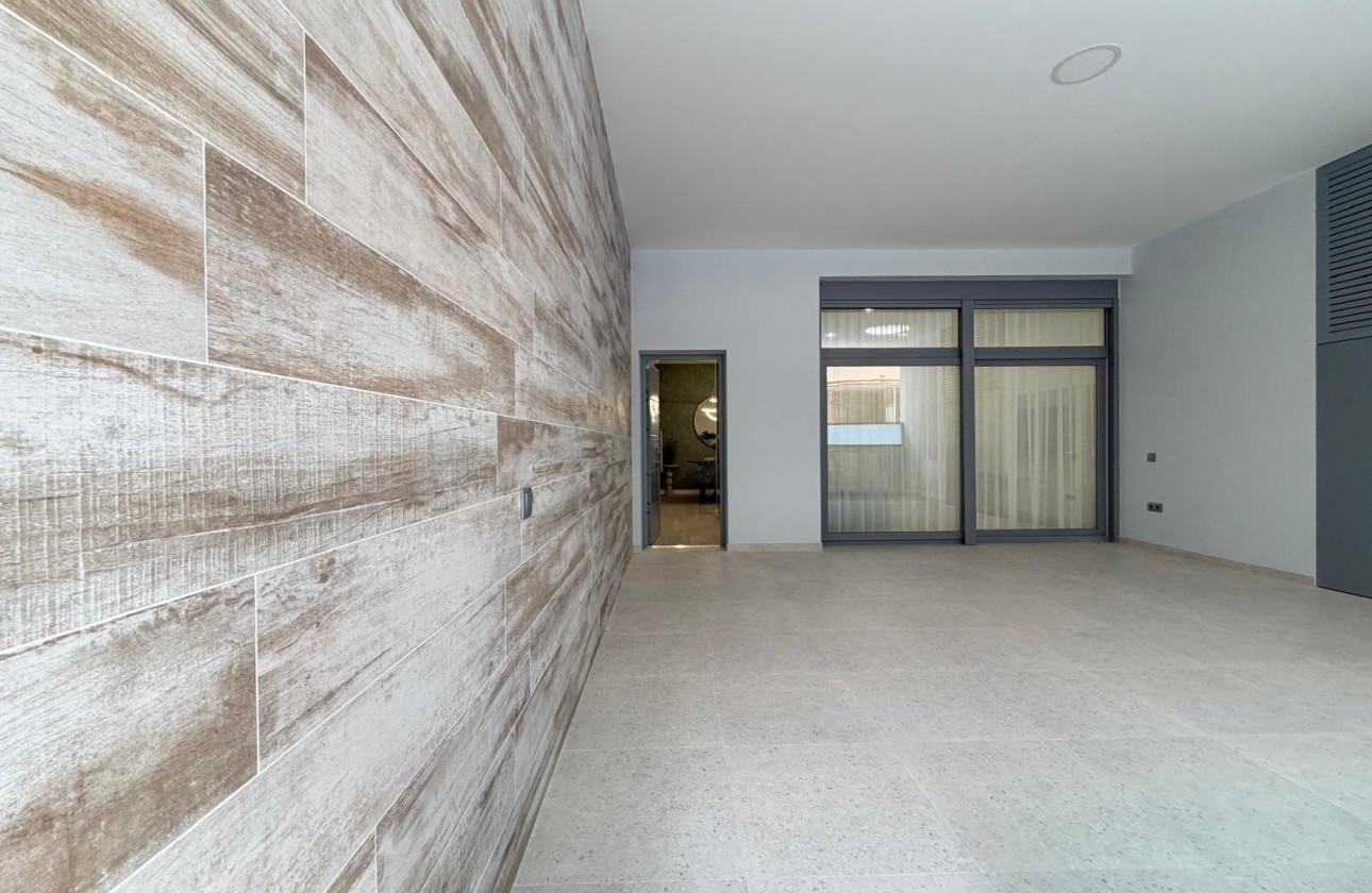 Herverkoop - Appartement / Flat -
Torrevieja - Playa del Cura