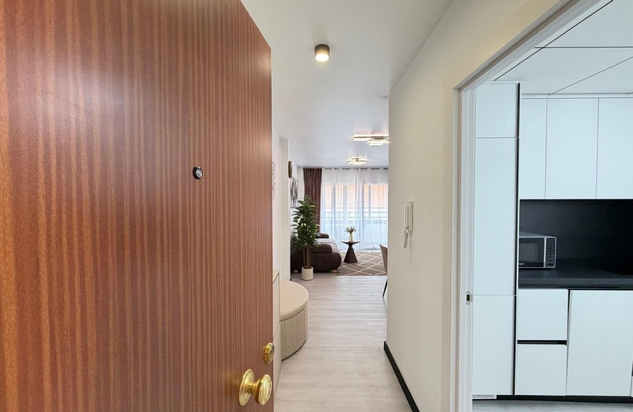 Herverkoop - Appartement / Flat -
Torrevieja - Playa del Cura