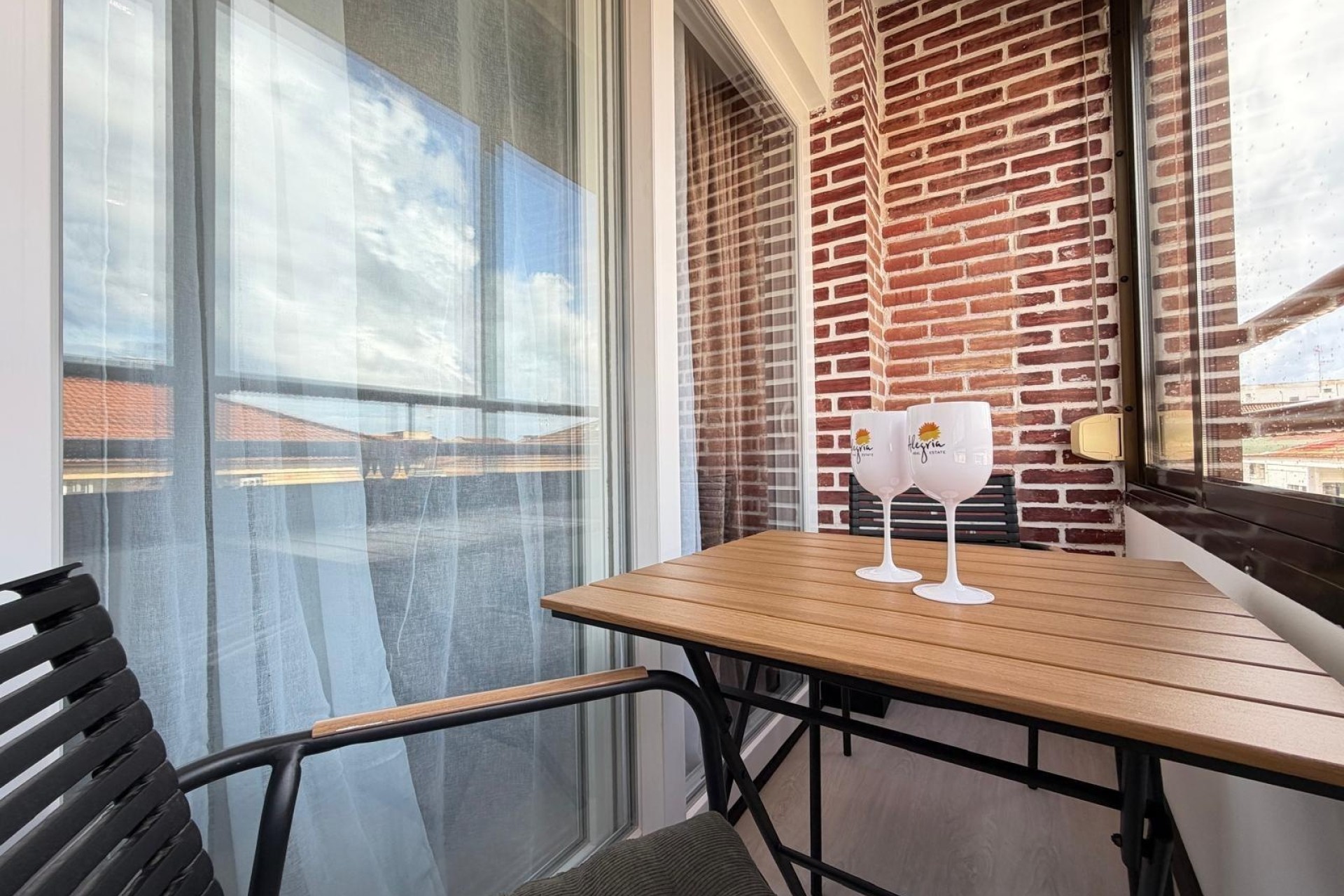 Herverkoop - Appartement / Flat -
Torrevieja - Playa del Cura