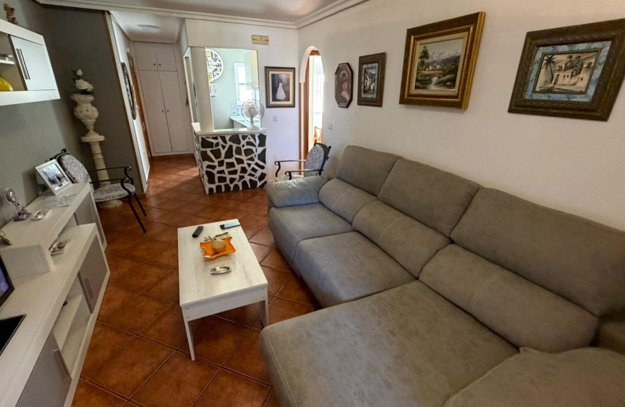 Herverkoop - Appartement / Flat -
Torrevieja - Playa del Cura