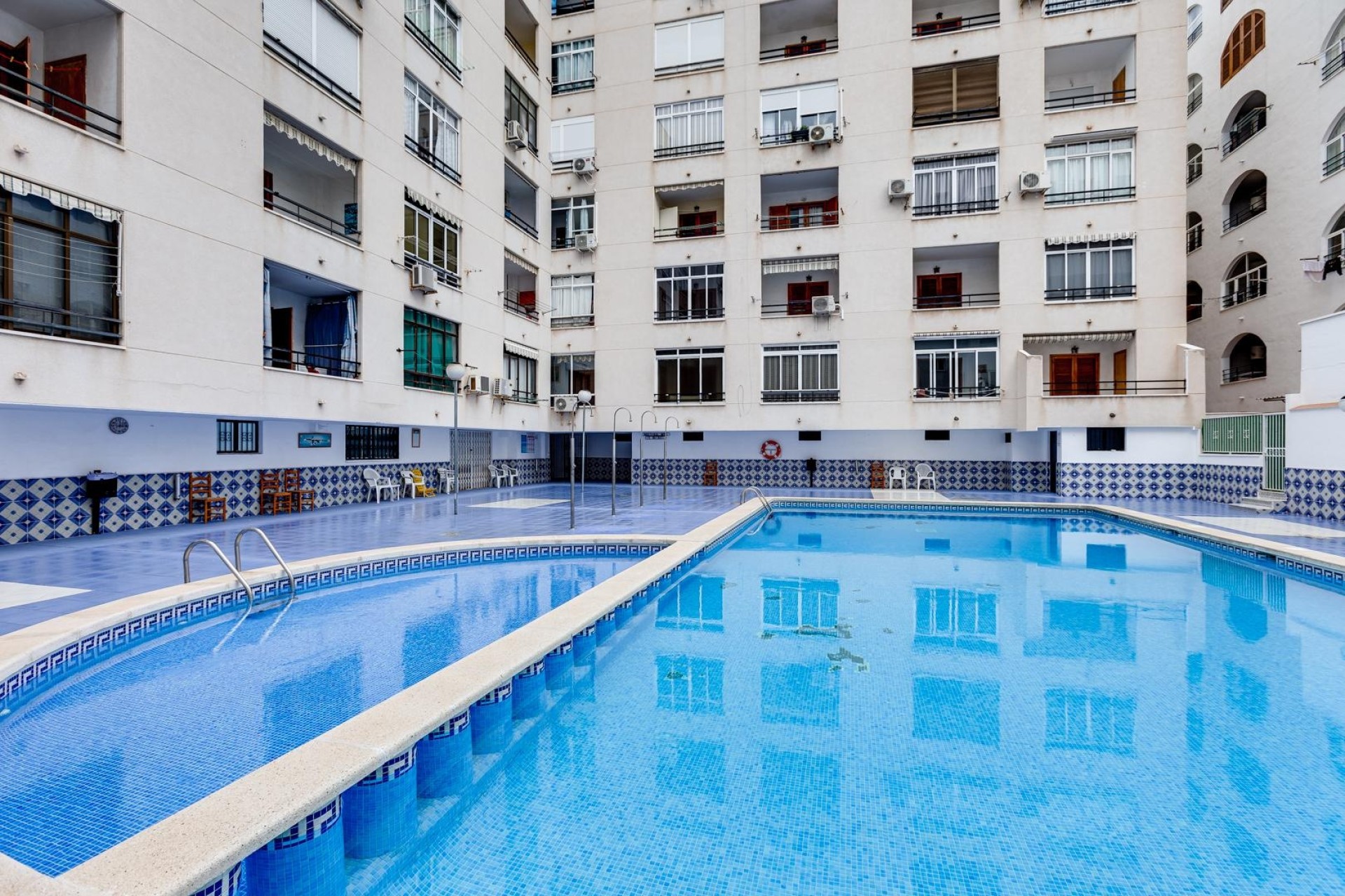 Herverkoop - Appartement / Flat -
Torrevieja - Playa del Cura