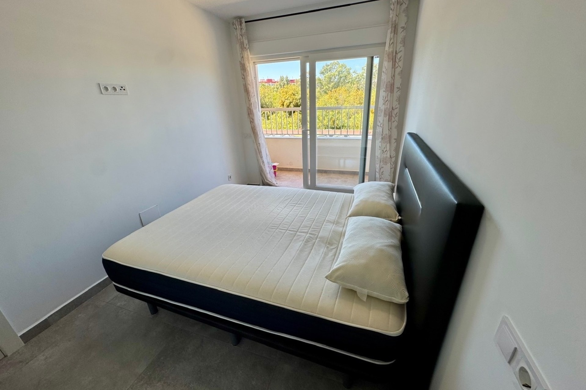 Herverkoop - Appartement / Flat -
Torrevieja - Puerto Deportivo