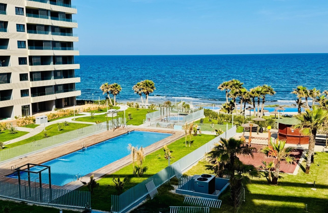 Herverkoop - Appartement / Flat -
Torrevieja - Punta Prima