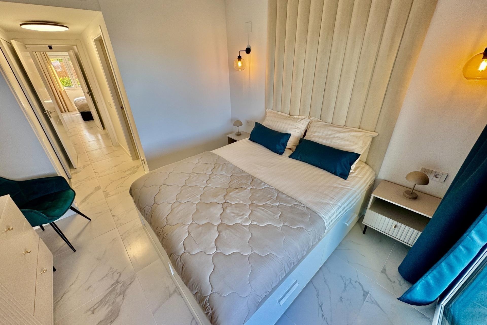 Herverkoop - Appartement / Flat -
Torrevieja - Punta Prima