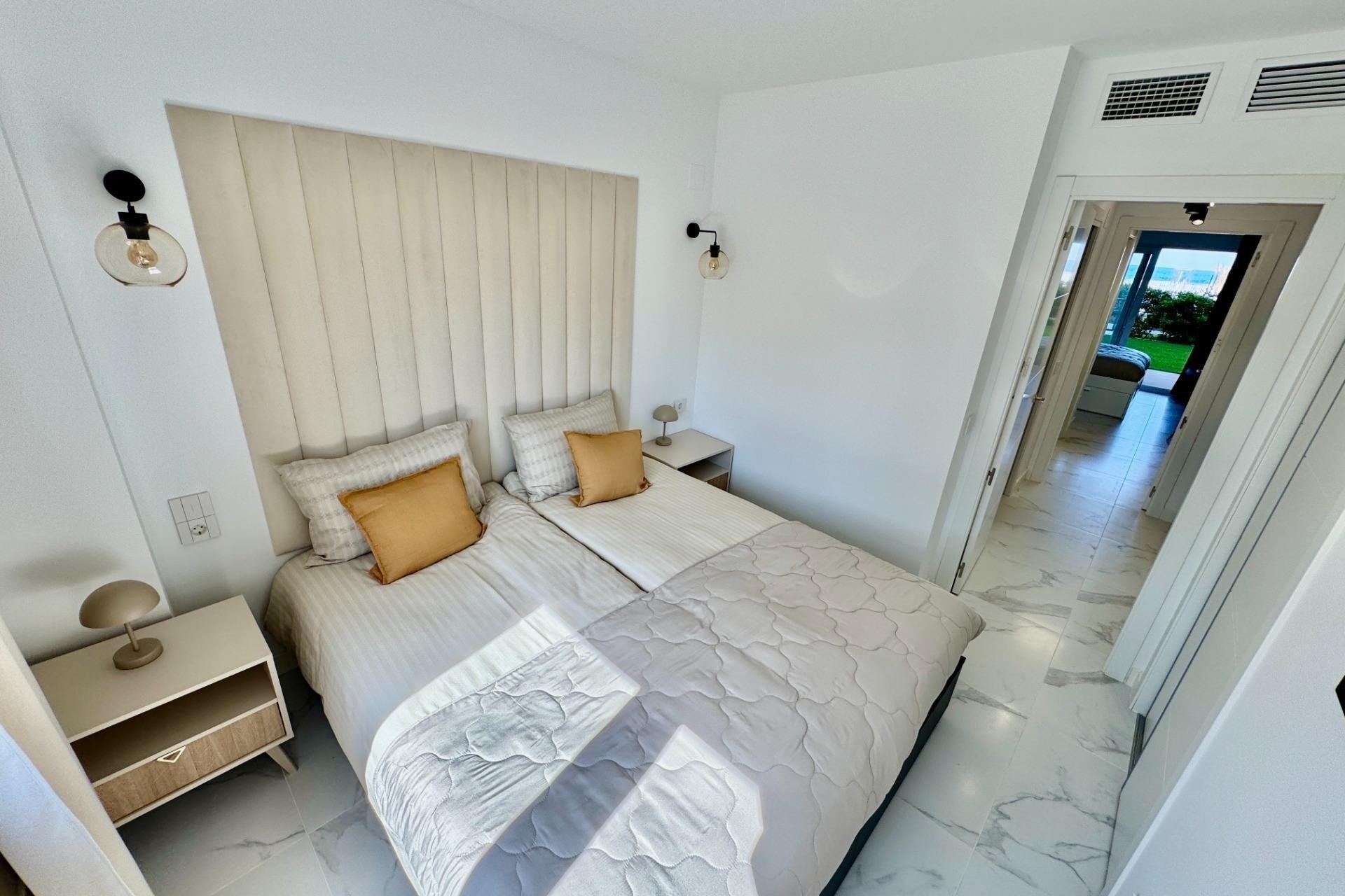 Herverkoop - Appartement / Flat -
Torrevieja - Punta Prima