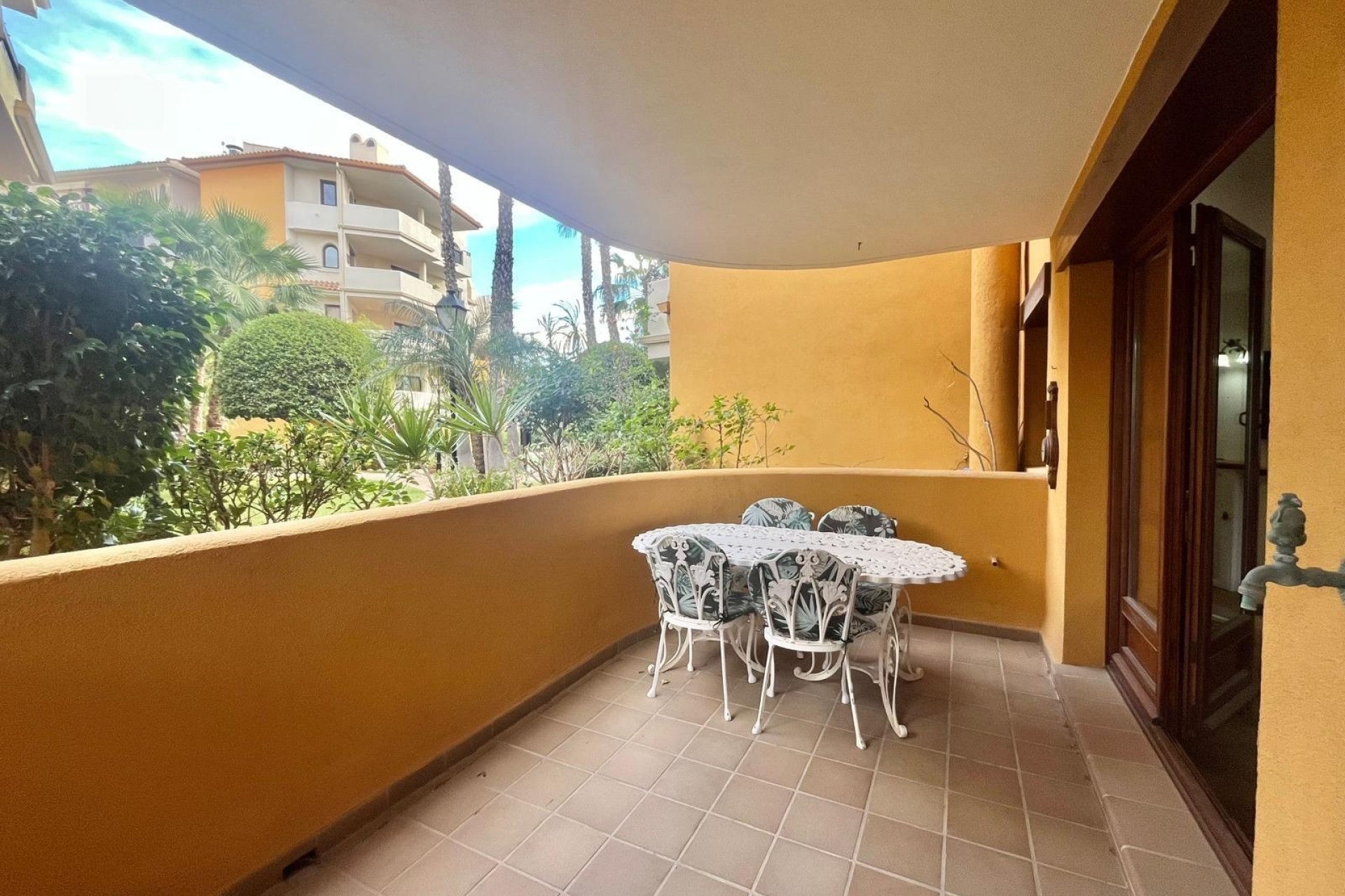 Herverkoop - Appartement / Flat -
Torrevieja - Punta Prima