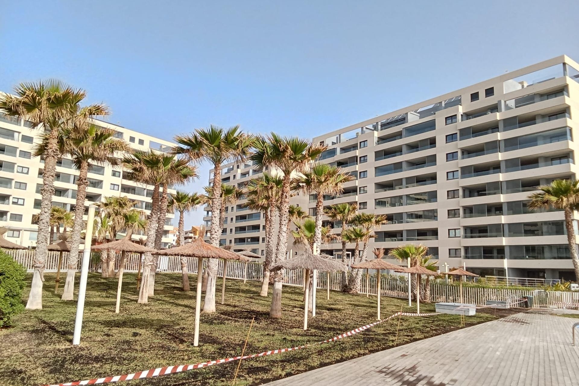 Herverkoop - Appartement / Flat -
Torrevieja - Punta Prima