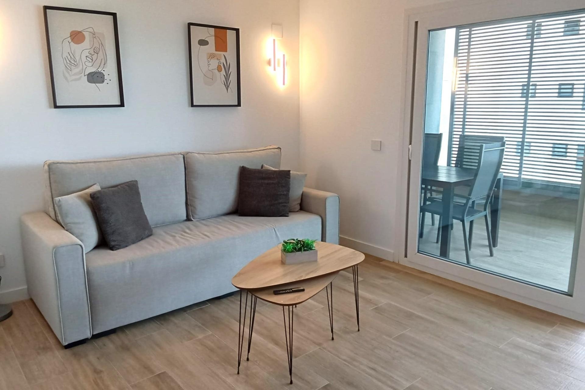 Herverkoop - Appartement / Flat -
Torrevieja - Punta Prima