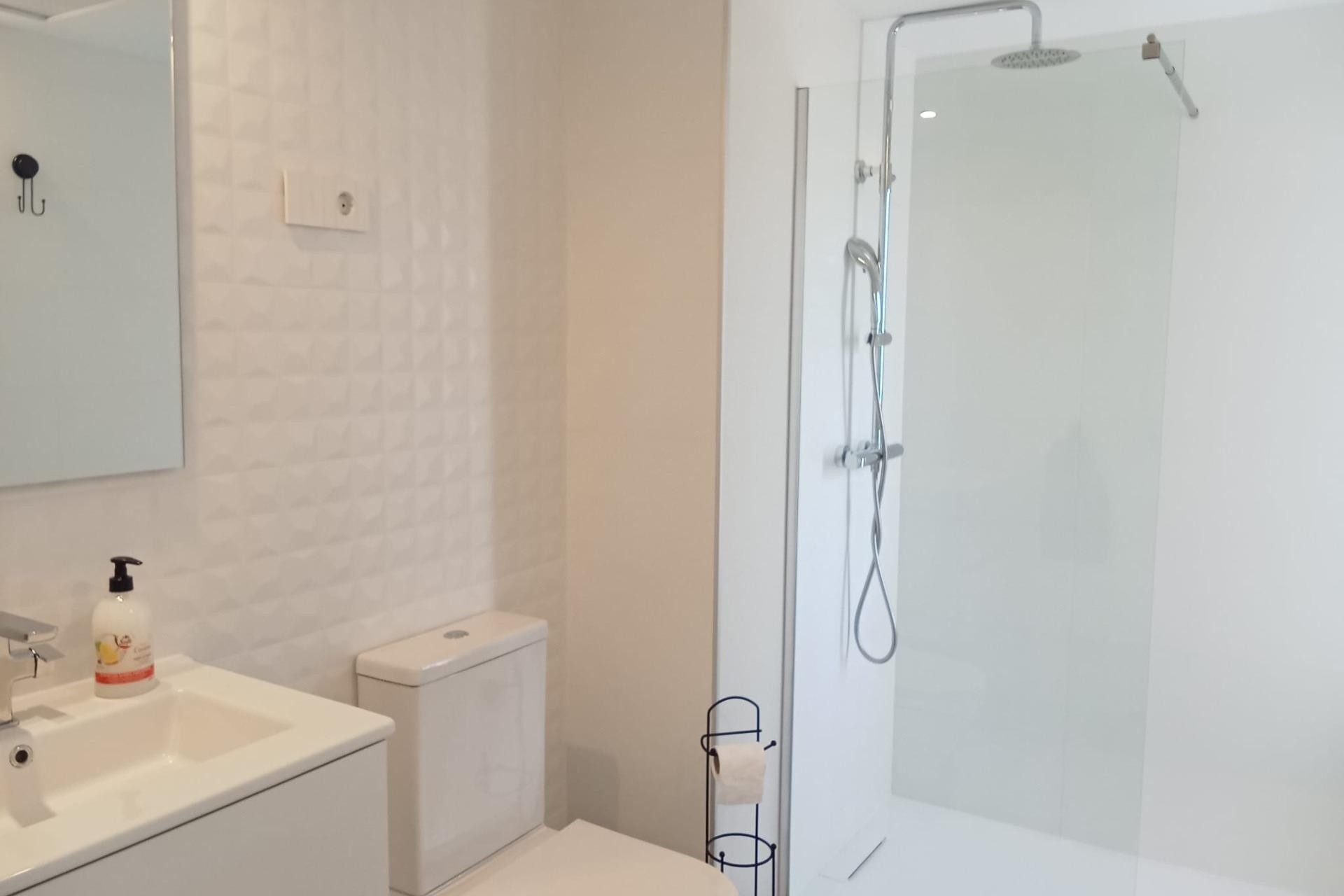 Herverkoop - Appartement / Flat -
Torrevieja - Punta Prima