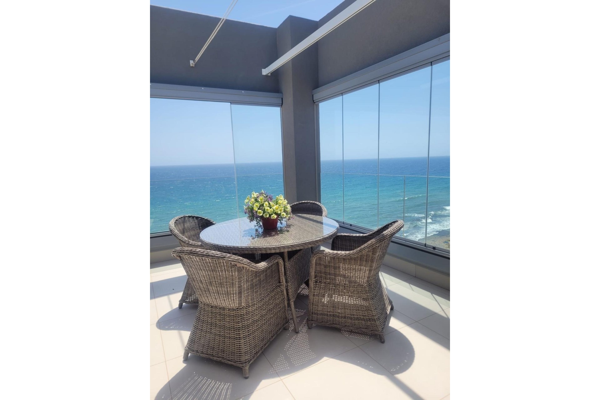 Herverkoop - Appartement / Flat -
Torrevieja - Punta Prima