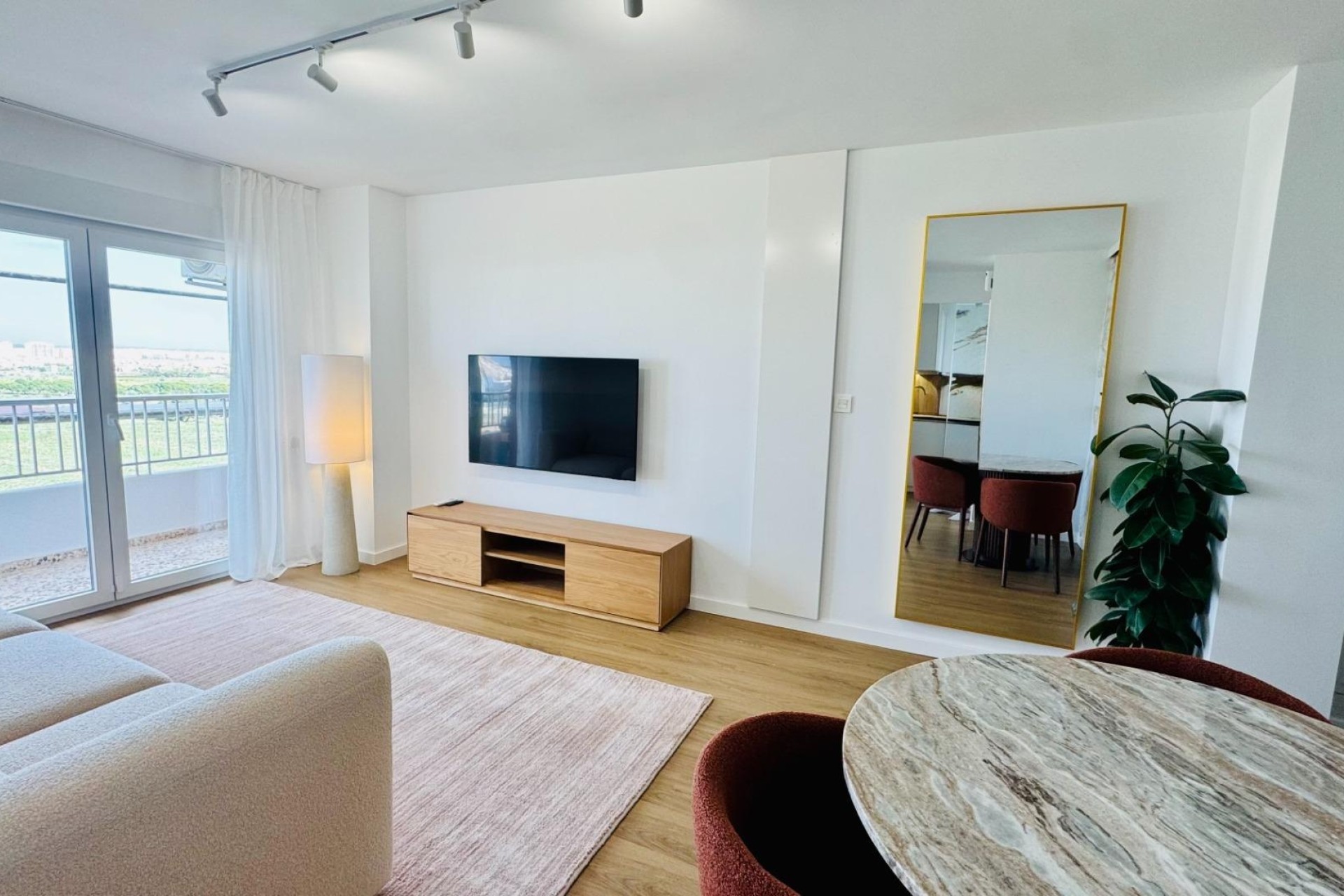 Herverkoop - Appartement / Flat -
Torrevieja - Punta Prima