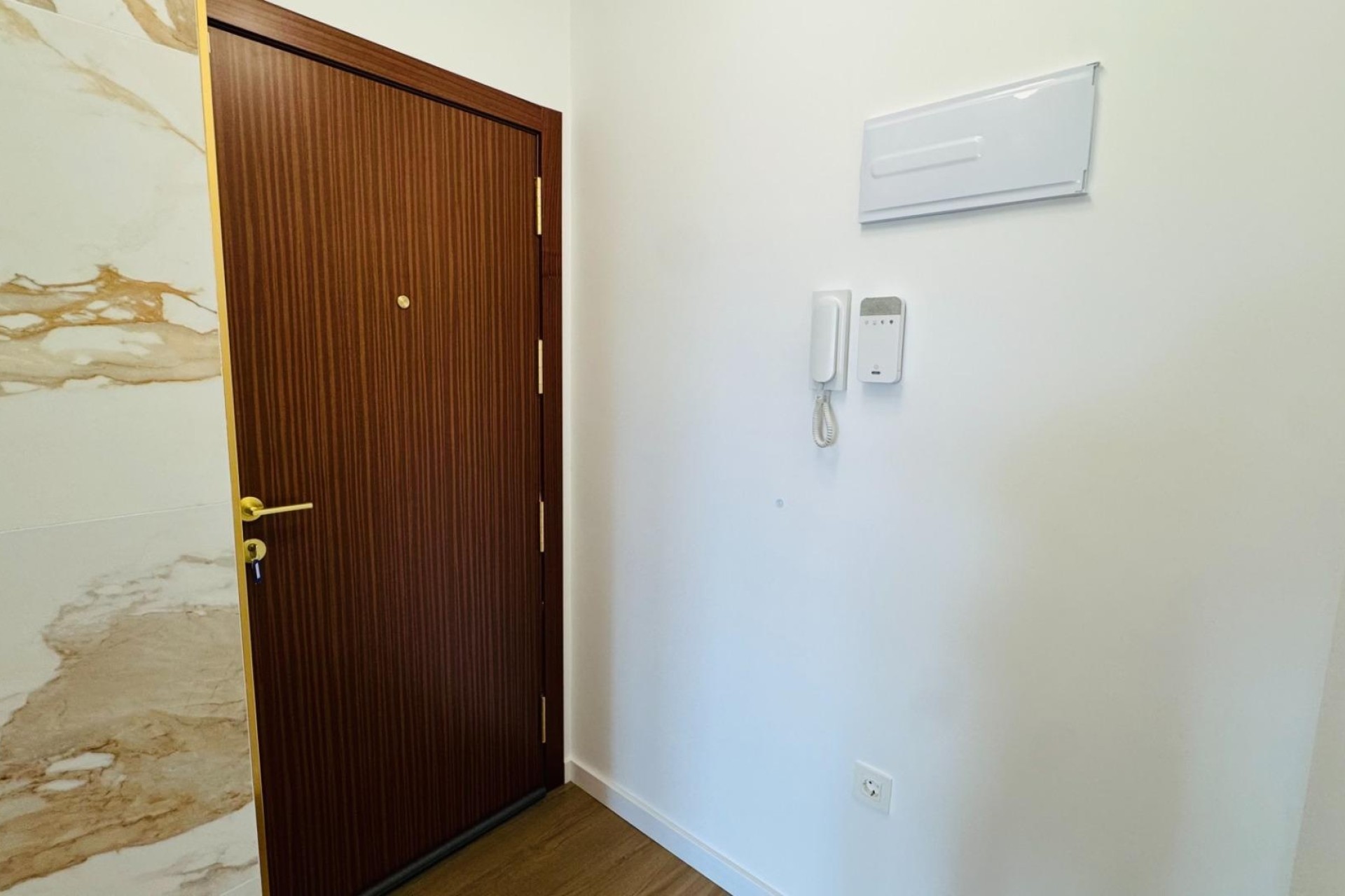 Herverkoop - Appartement / Flat -
Torrevieja - Punta Prima
