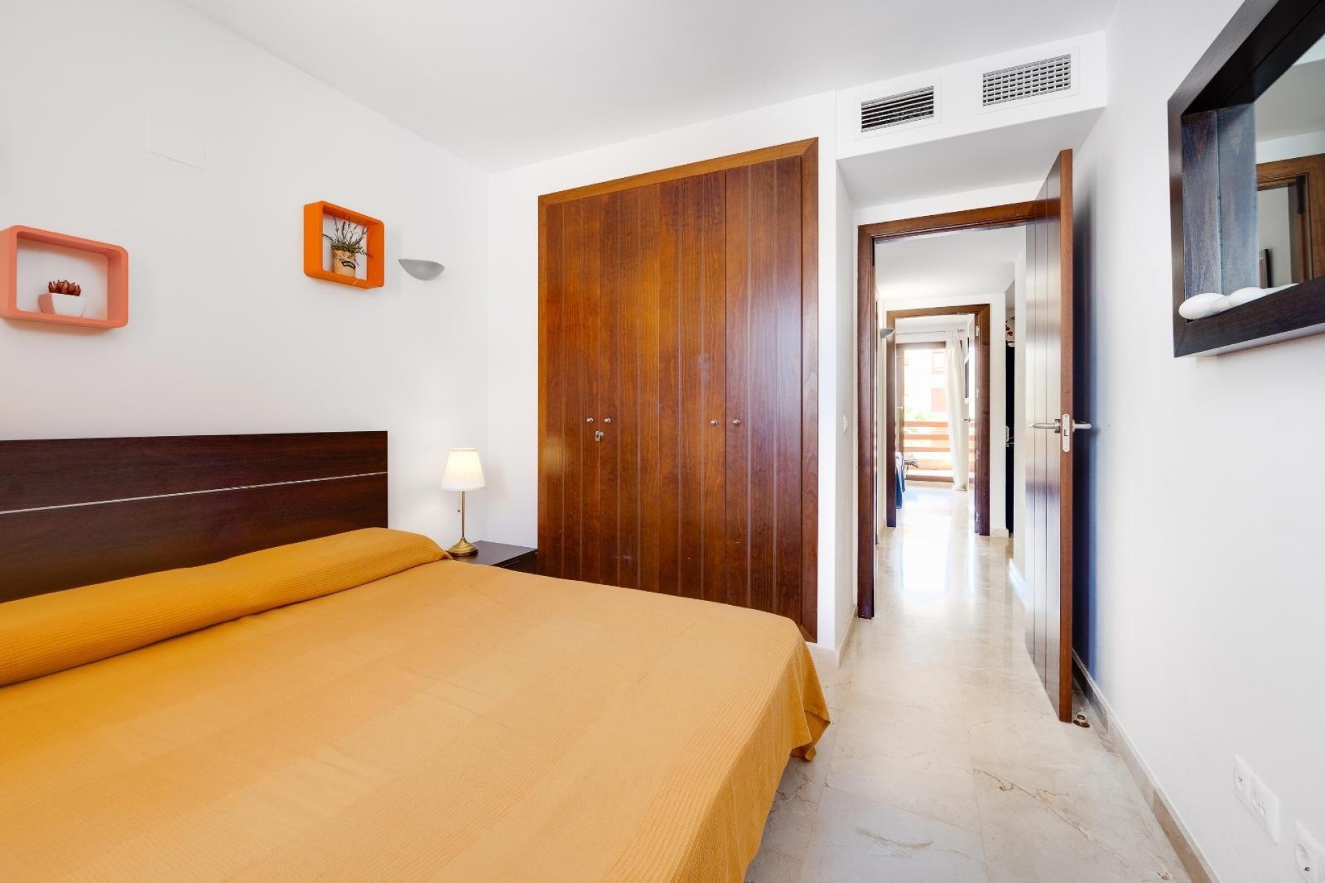 Herverkoop - Appartement / Flat -
Torrevieja - Punta Prima