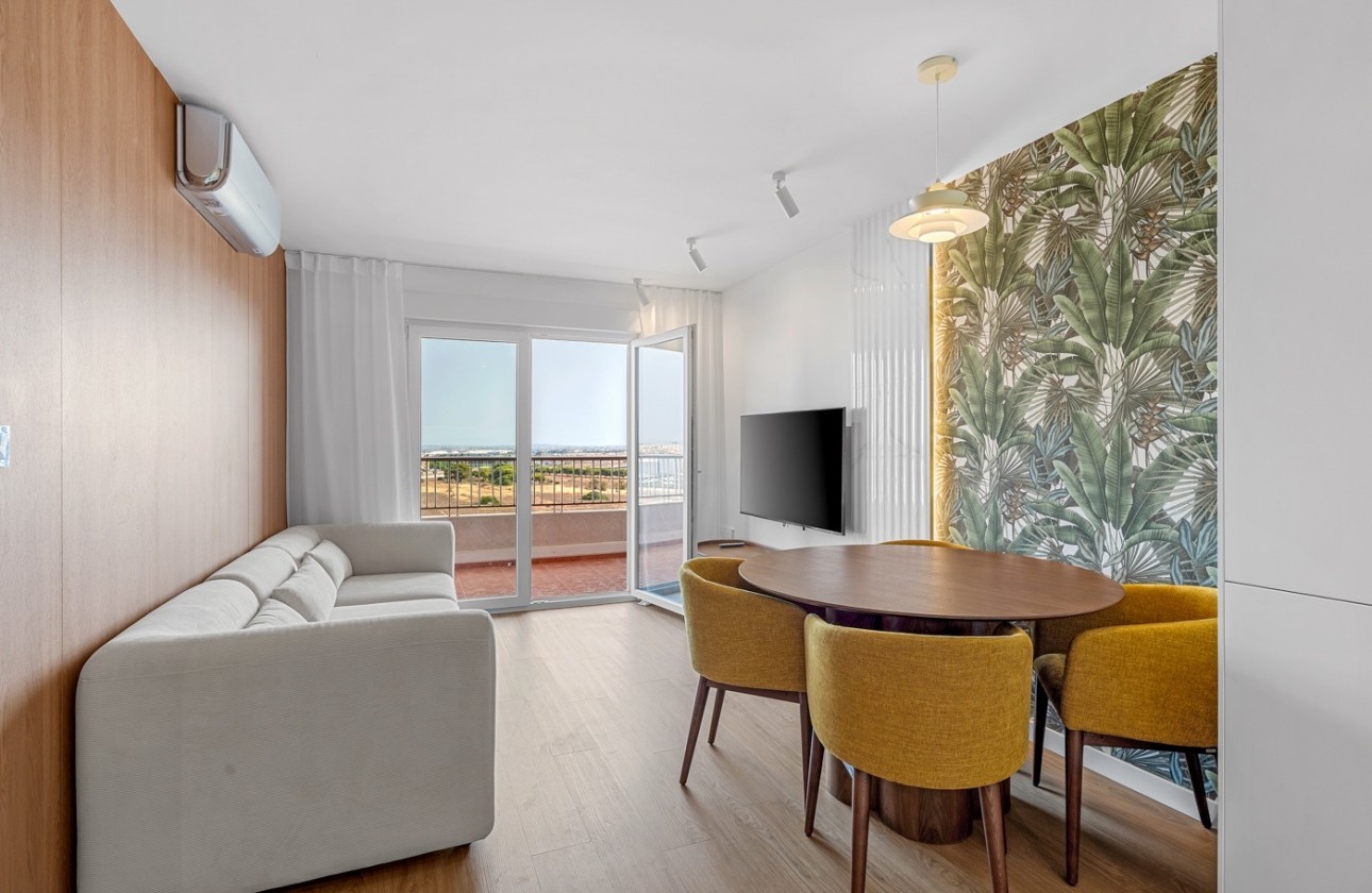Herverkoop - Appartement / Flat -
Torrevieja - Punta Prima
