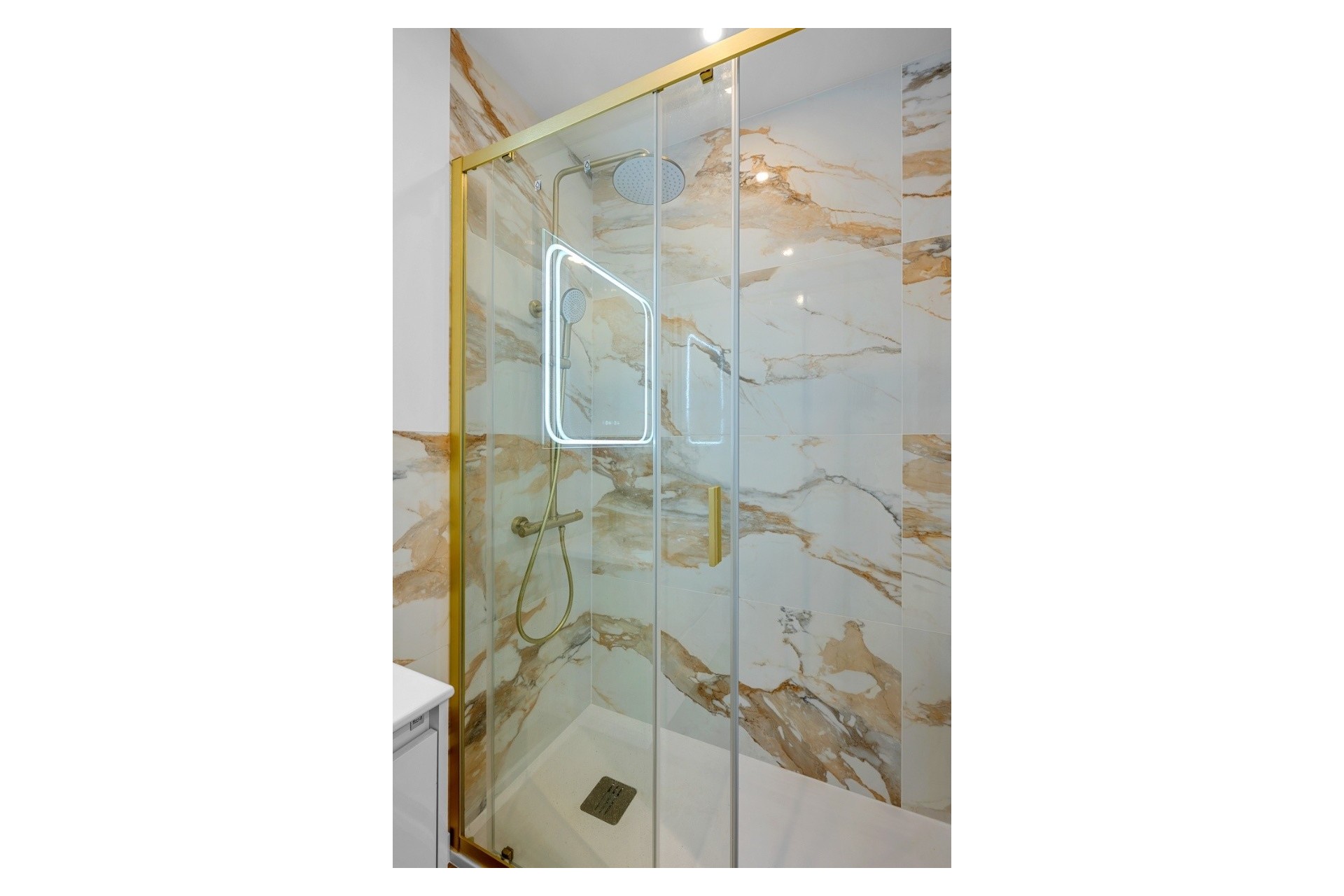 Herverkoop - Appartement / Flat -
Torrevieja - Punta Prima