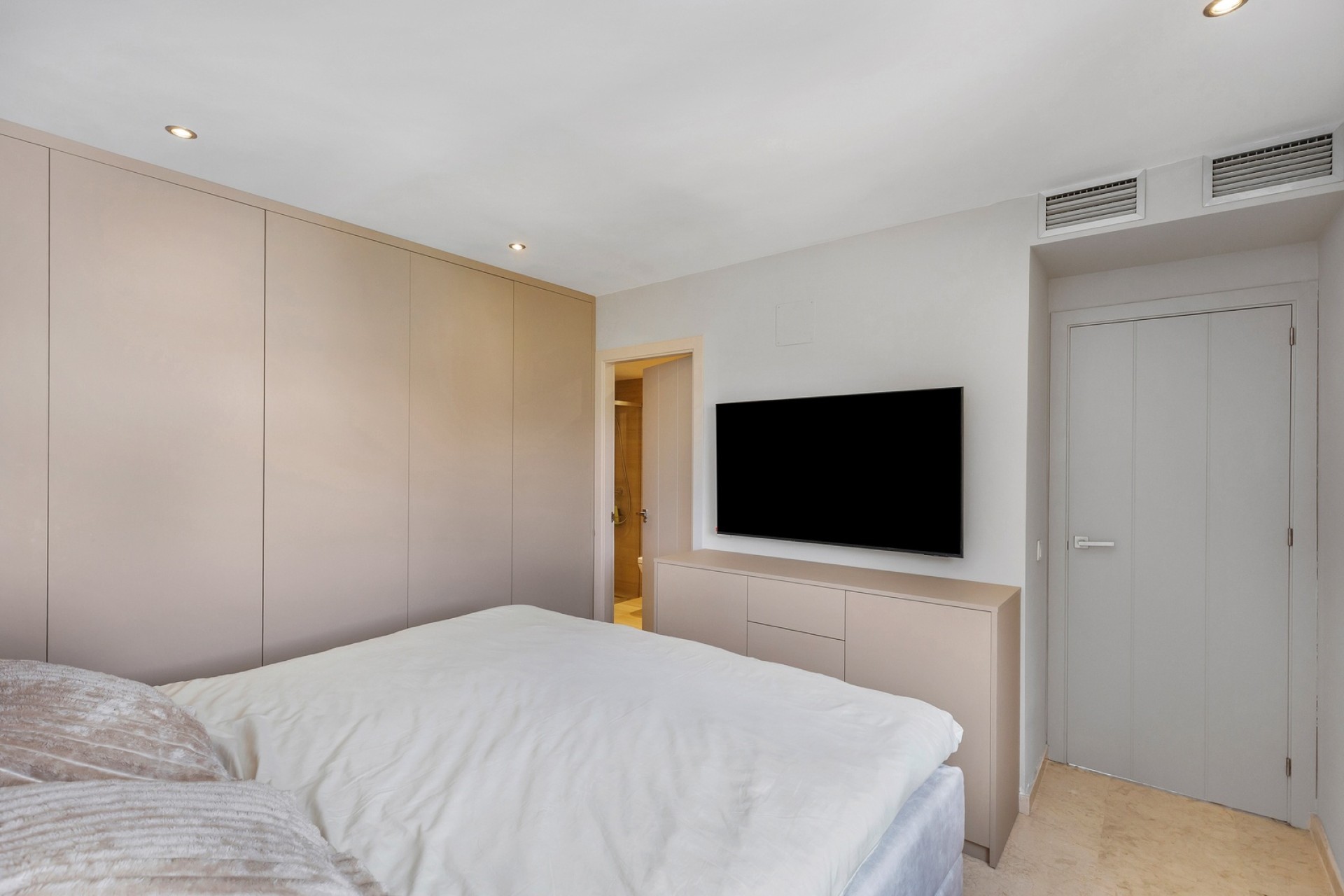 Herverkoop - Appartement / Flat -
Torrevieja - Punta Prima