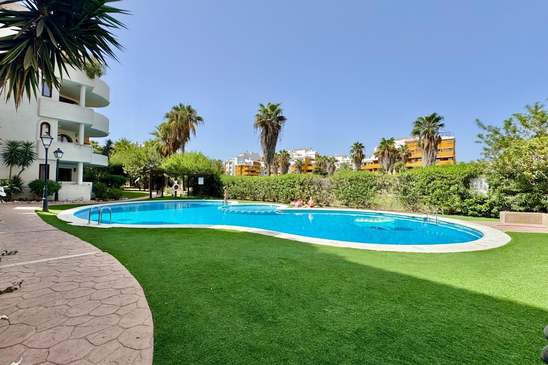 Herverkoop - Appartement / Flat -
Torrevieja - Punta Prima