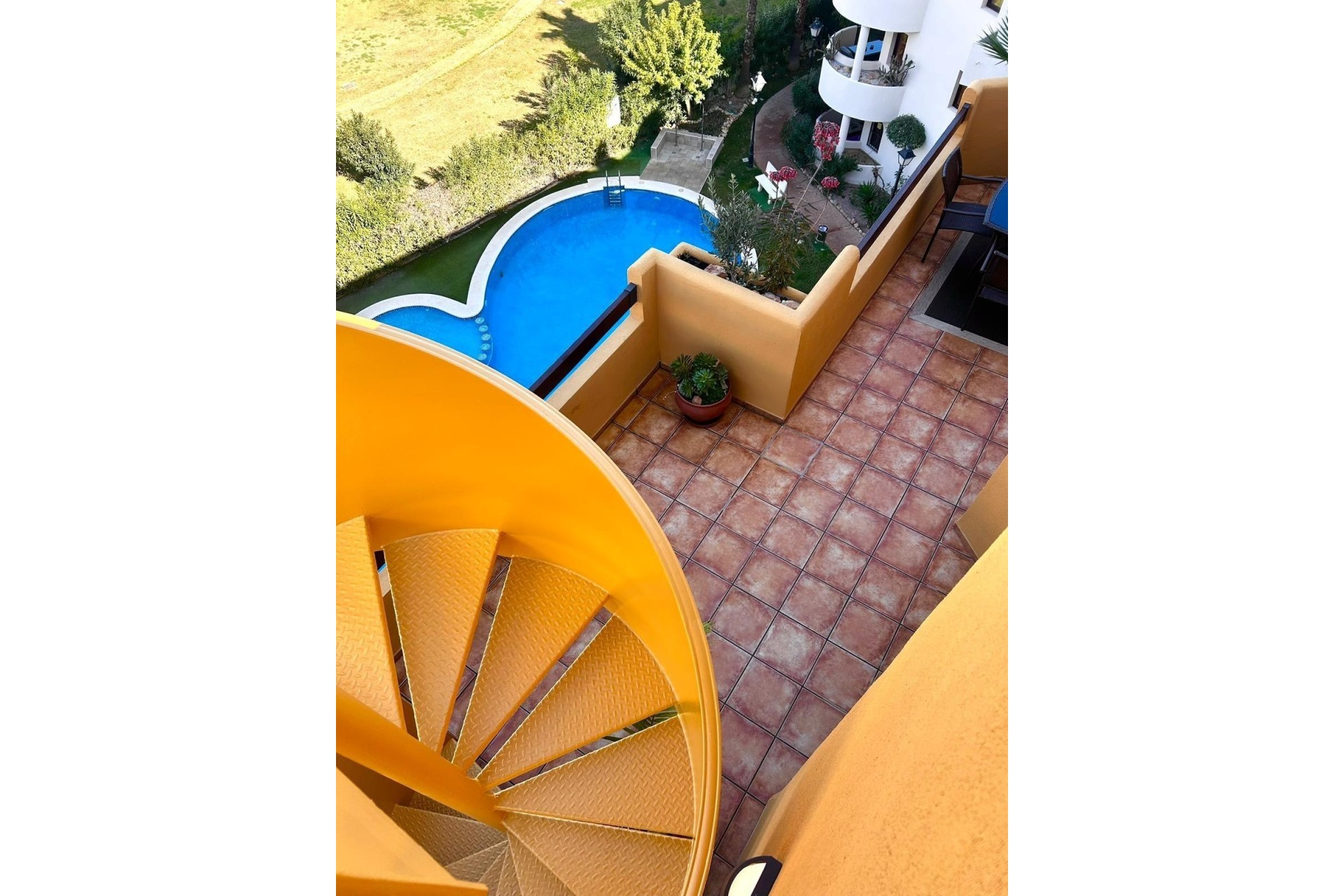 Herverkoop - Appartement / Flat -
Torrevieja - Punta Prima