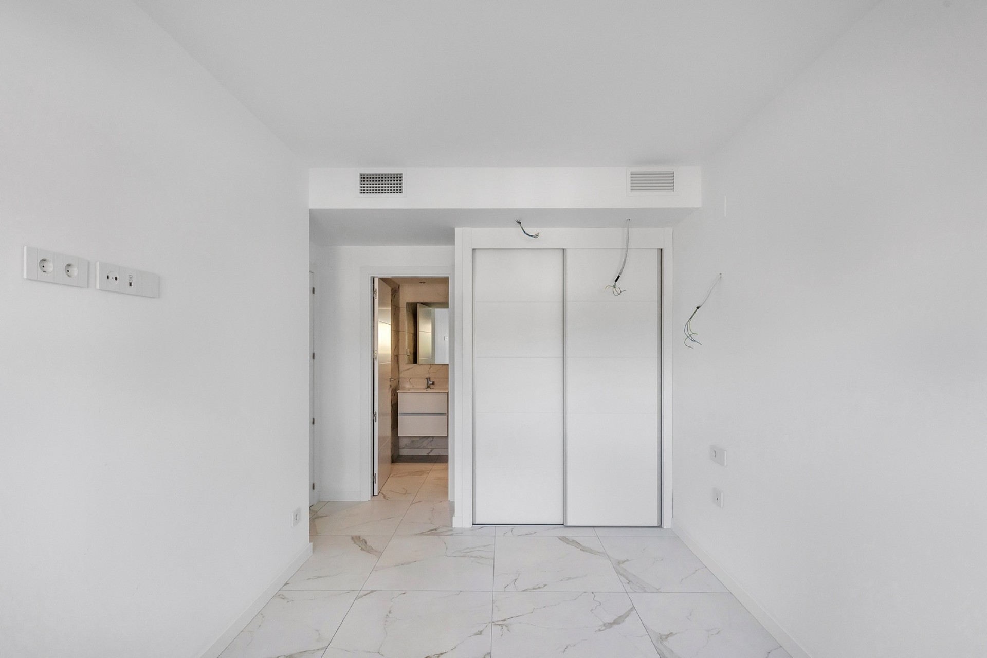 Herverkoop - Appartement / Flat -
Torrevieja - Punta Prima