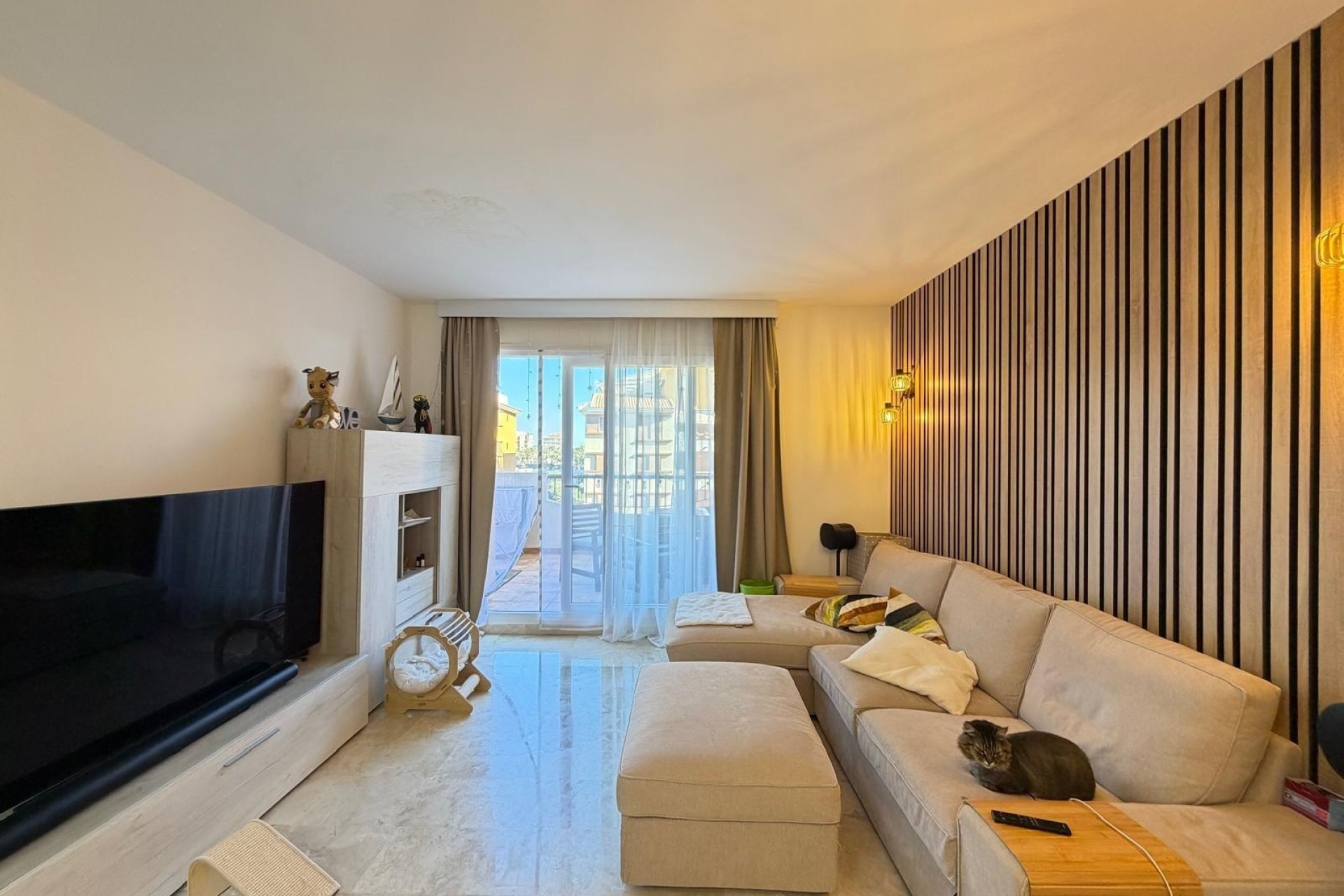 Herverkoop - Appartement / Flat -
Torrevieja - Punta Prima