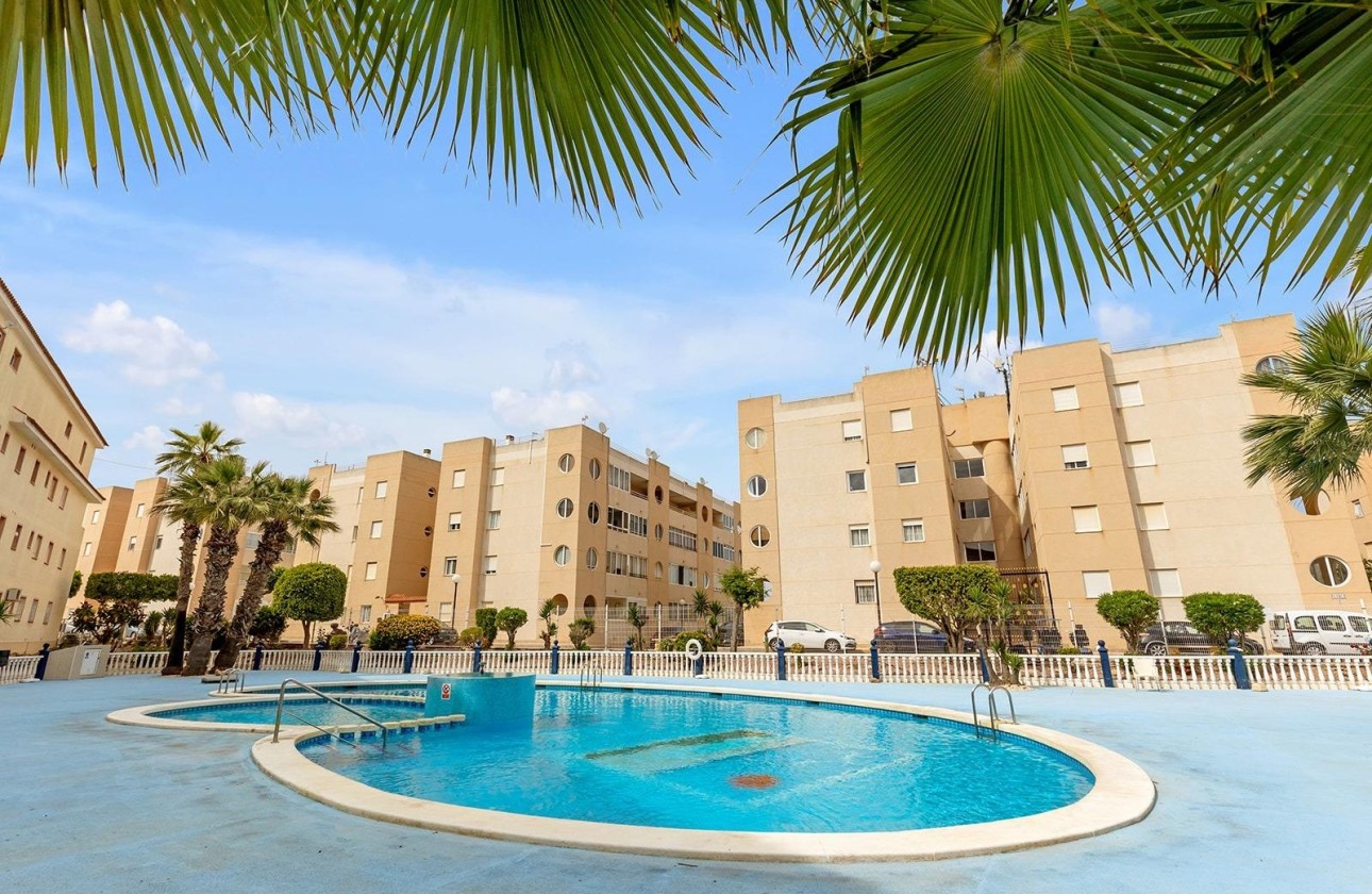 Herverkoop - Appartement / Flat -
Torrevieja - San luis