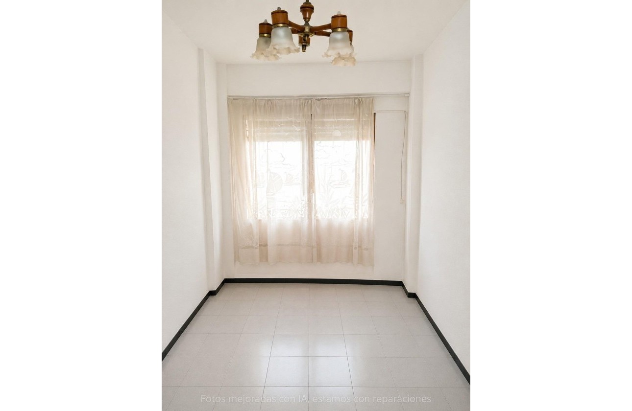 Herverkoop - Appartement / Flat -
Torrevieja - San luis