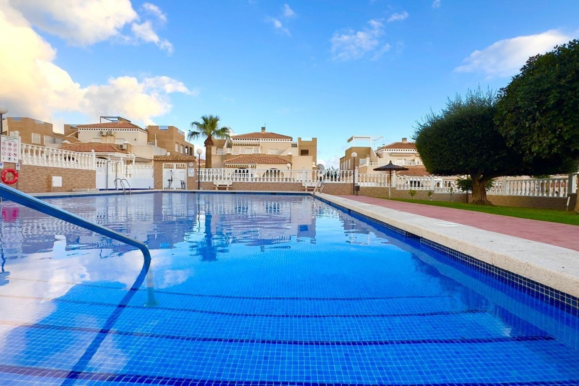Herverkoop - Appartement / Flat -
Torrevieja - Torreblanca