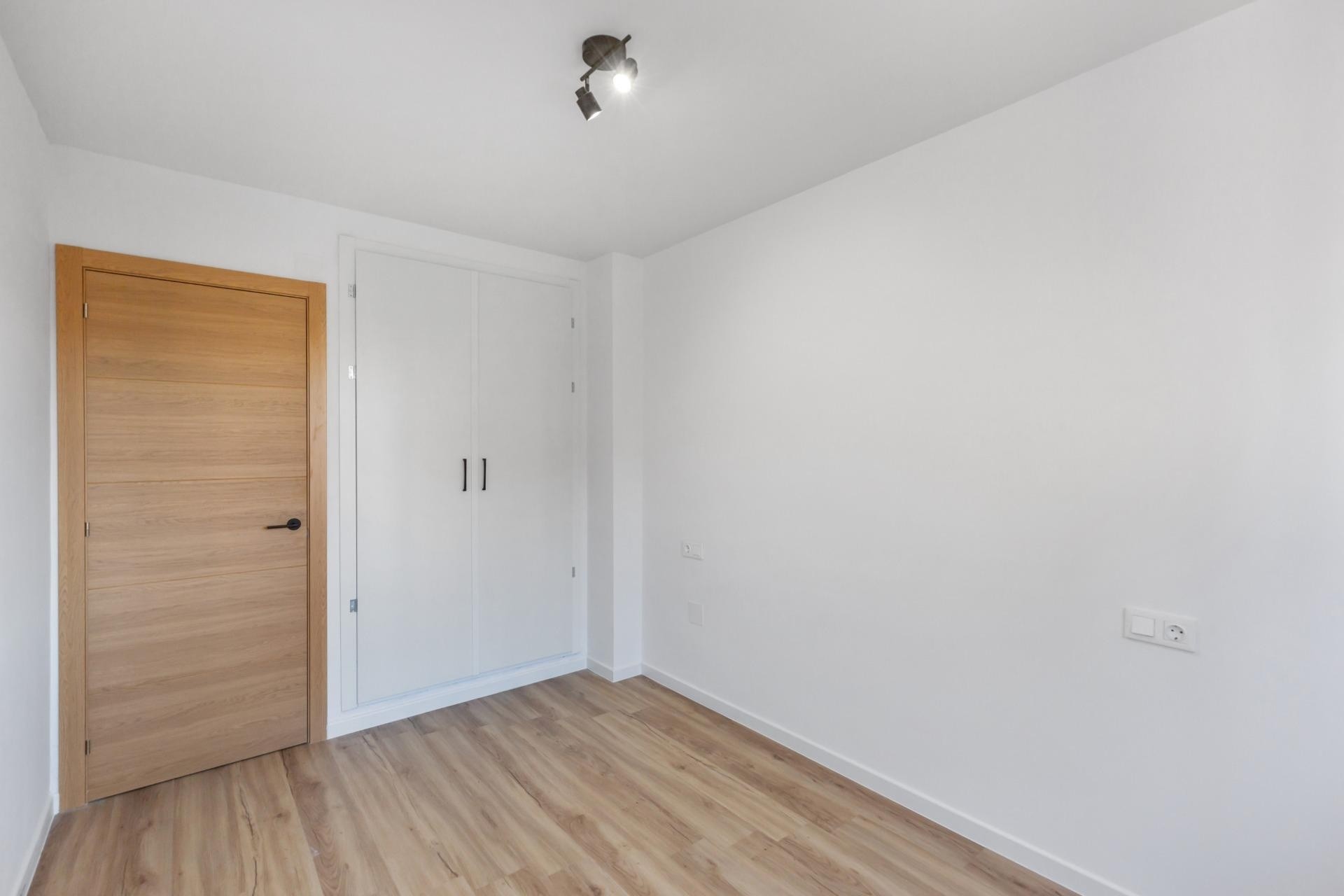 Herverkoop - Appartement / Flat -
Torrevieja - Torreblanca