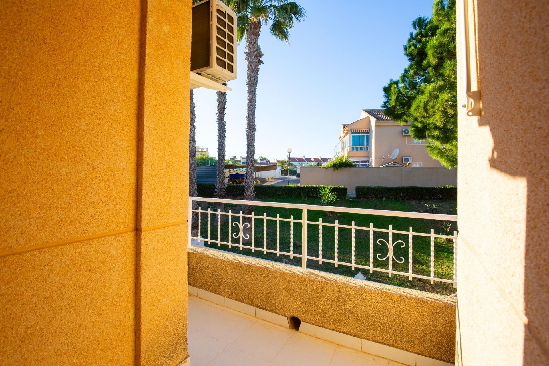 Herverkoop - Appartement / Flat -
Torrevieja - Torreblanca