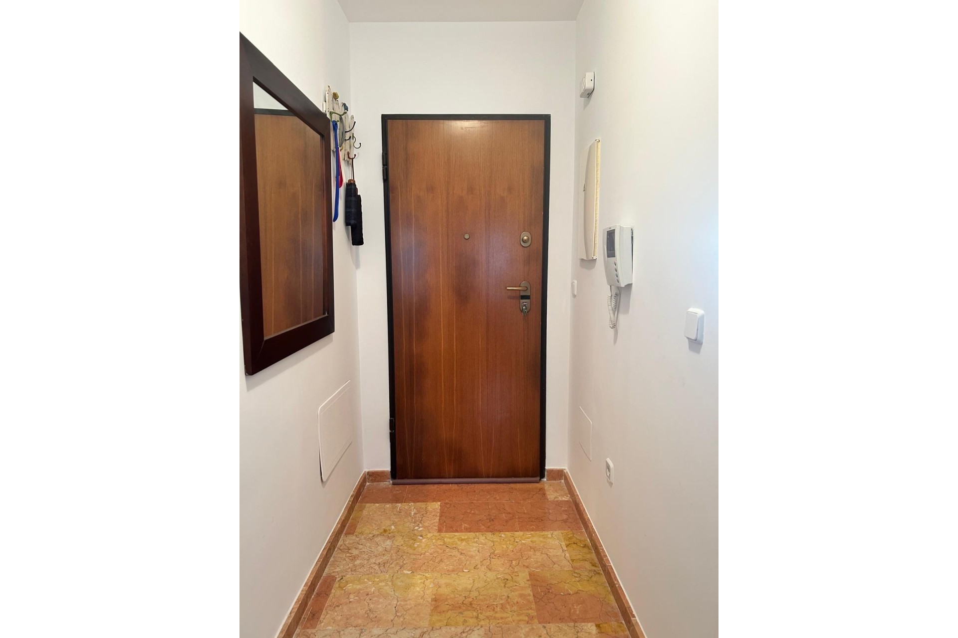 Herverkoop - Appartement / Flat -
Torrevieja - Torreblanca