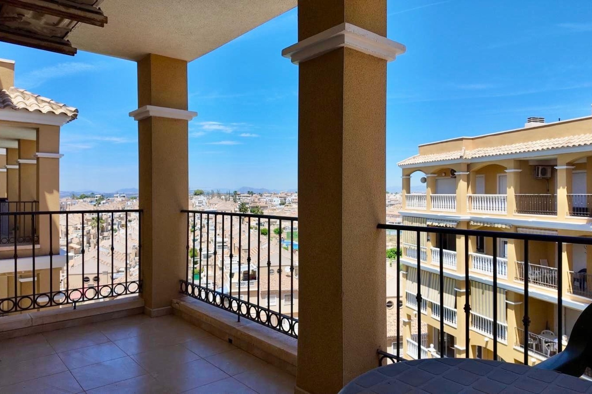 Herverkoop - Appartement / Flat -
Torrevieja - Torreblanca