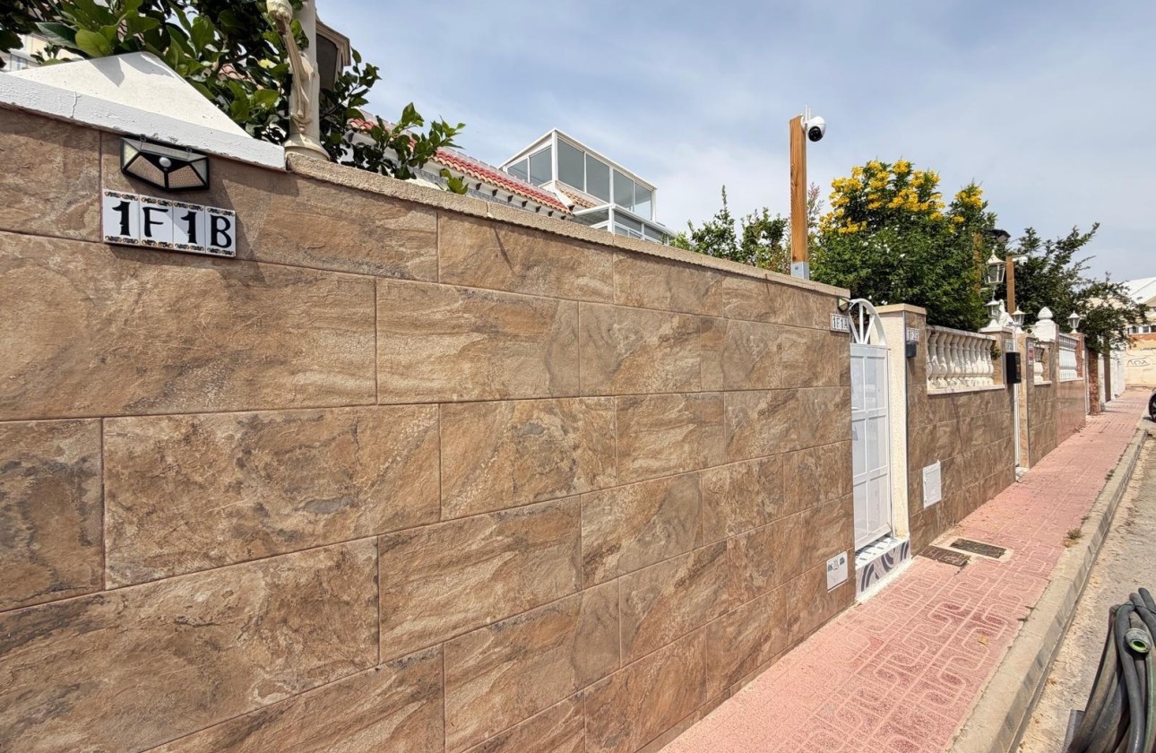 Herverkoop - Appartement / Flat -
Torrevieja - Torreblanca