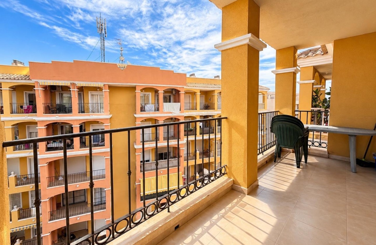 Herverkoop - Appartement / Flat -
Torrevieja - Torreblanca