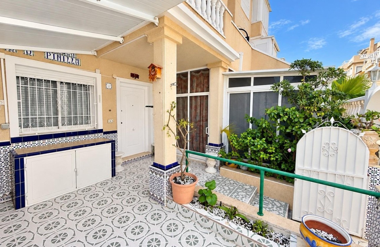 Herverkoop - Appartement / Flat -
Torrevieja - Torreblanca