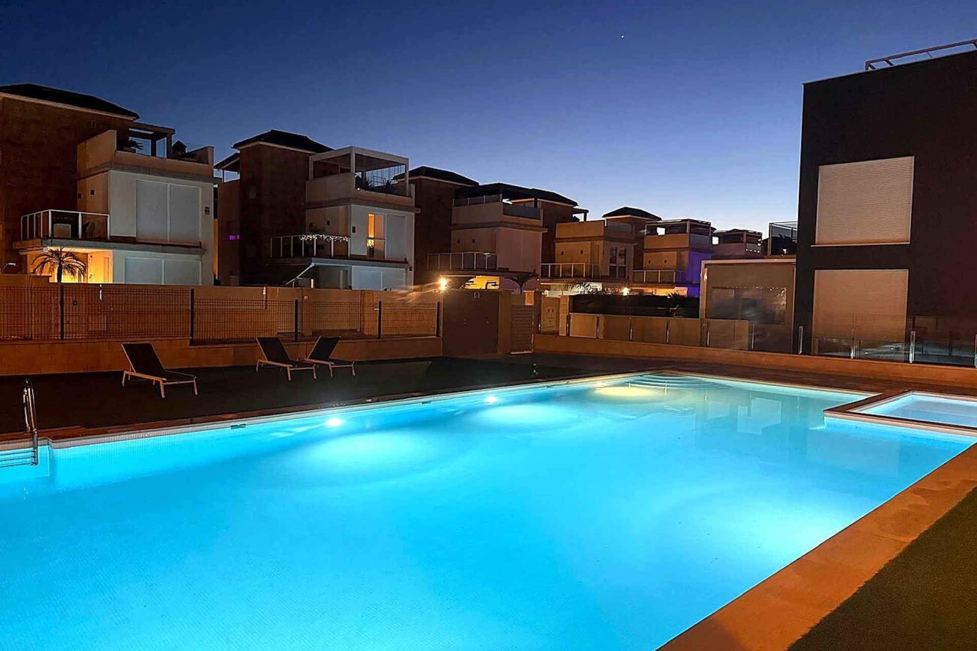 Herverkoop - Appartement / Flat -
Torrevieja - Torreta florida