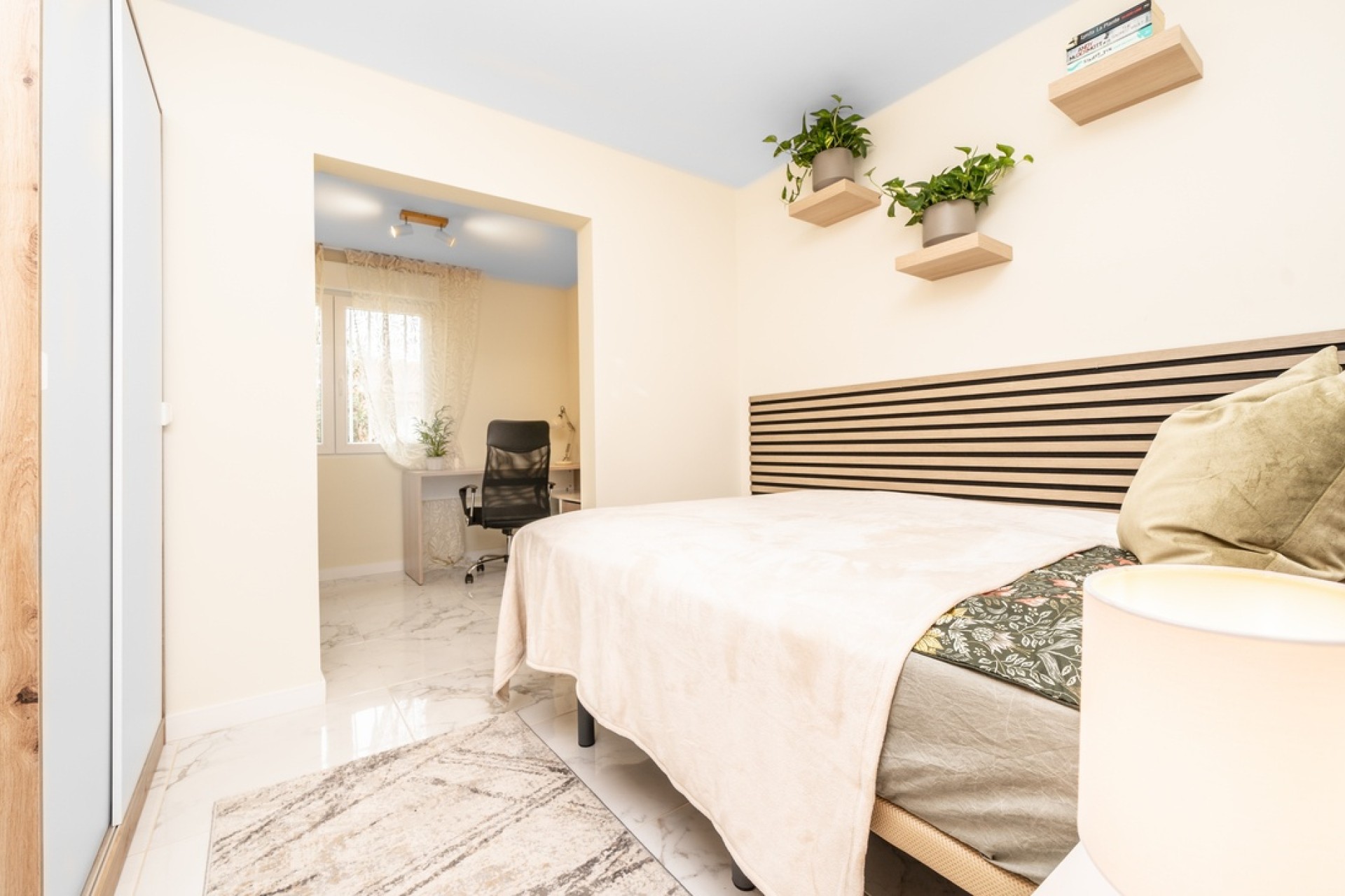 Herverkoop - Appartement / Flat -
Torrevieja - Torreta