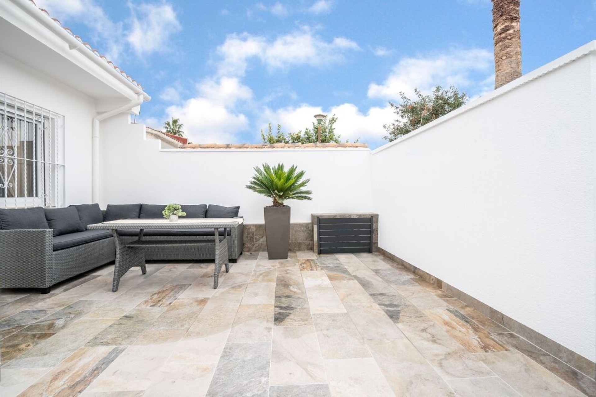 Herverkoop - Appartement / Flat -
Torrevieja - Torreta