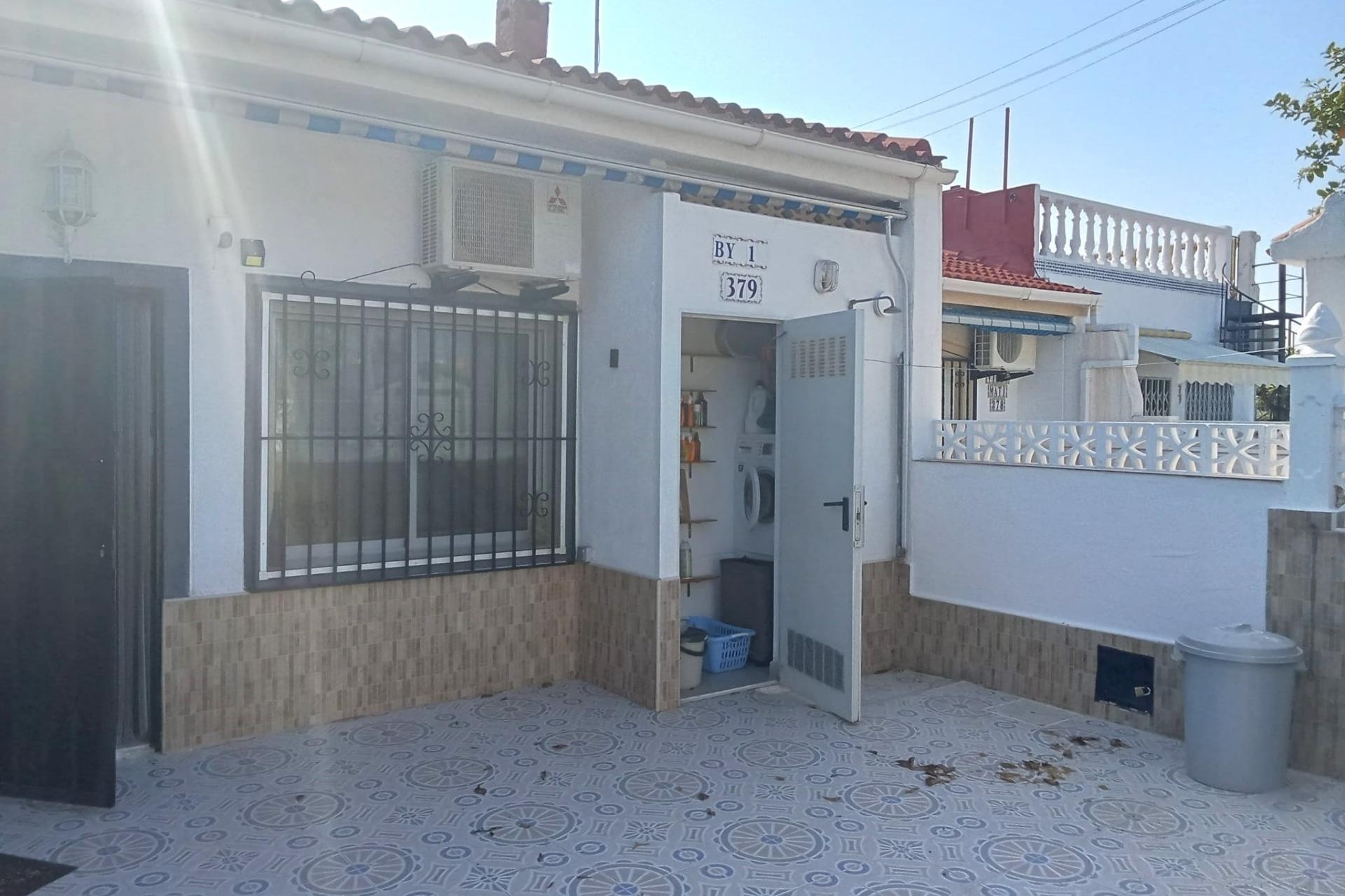 Herverkoop - Appartement / Flat -
Torrevieja - Torretas
