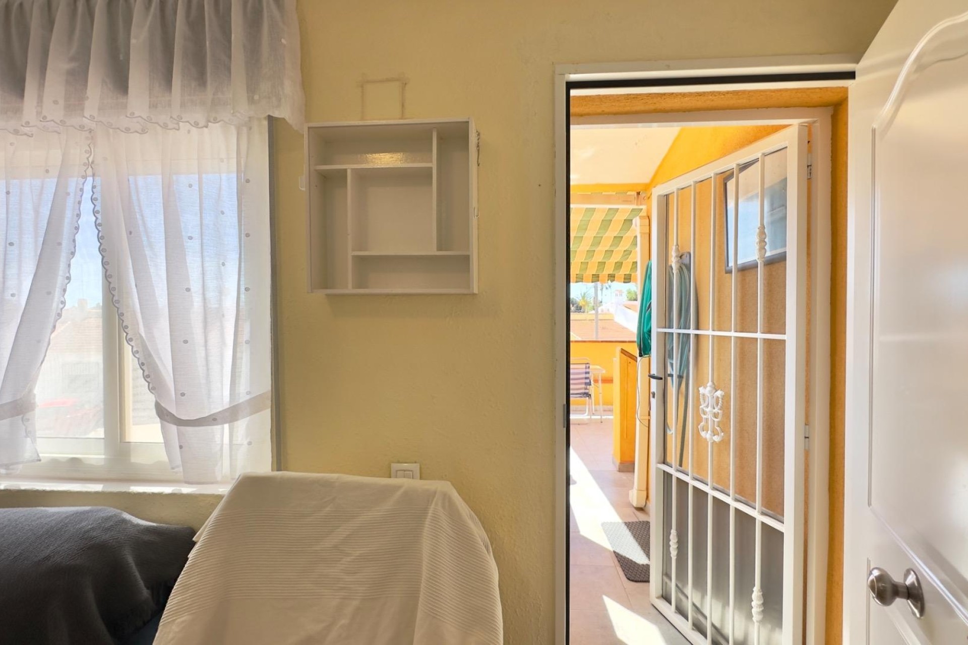 Herverkoop - Appartement / Flat -
Torrevieja - Torretas