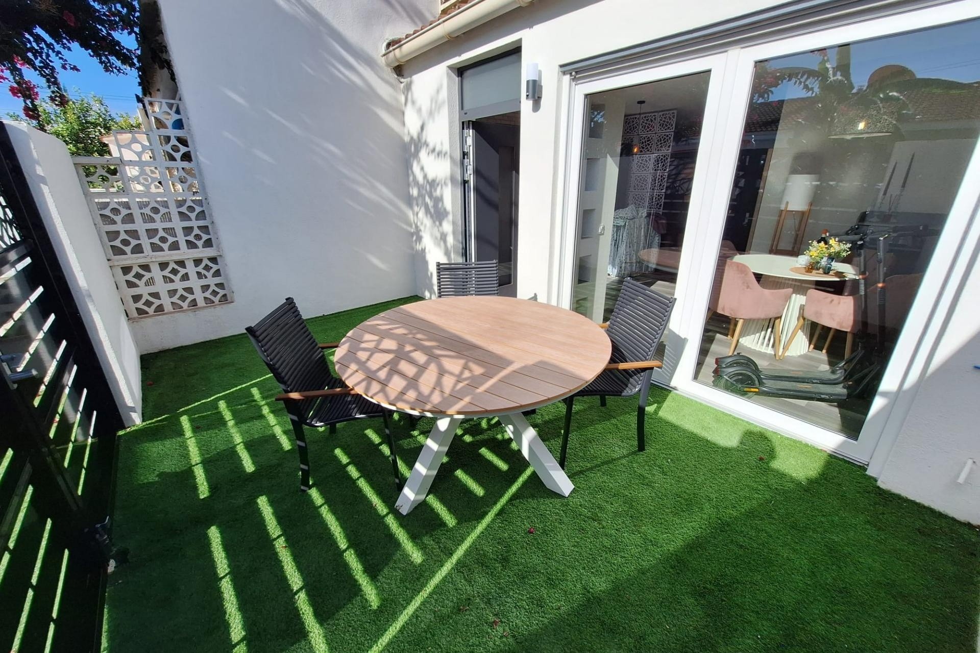 Herverkoop - Appartement / Flat -
Torrevieja - Torretas