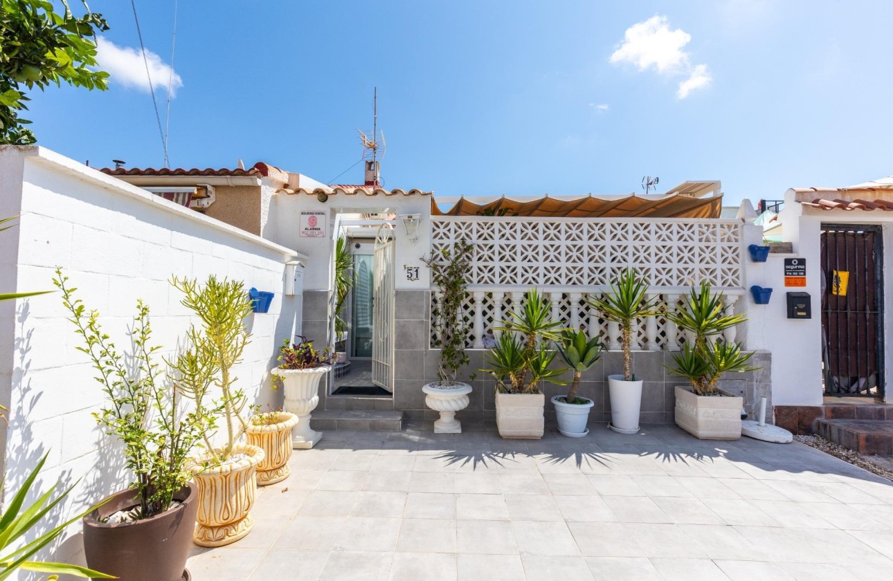 Herverkoop - Appartement / Flat -
Torrevieja - Torretas
