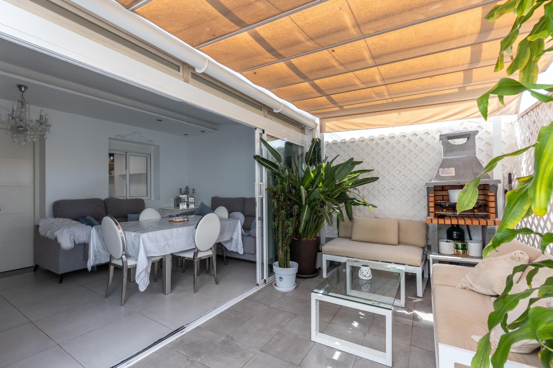 Herverkoop - Appartement / Flat -
Torrevieja - Torretas