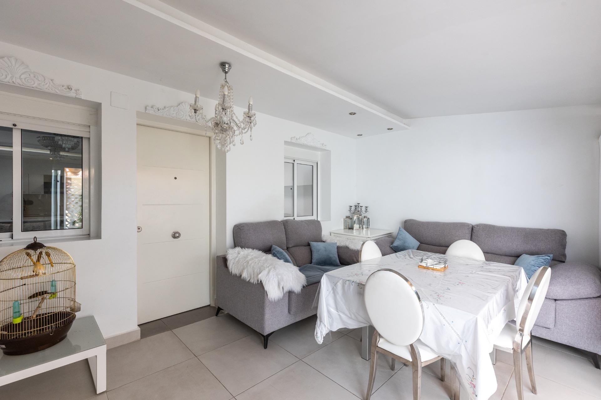 Herverkoop - Appartement / Flat -
Torrevieja - Torretas