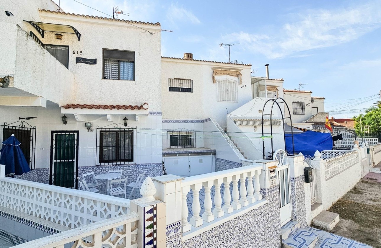 Herverkoop - Appartement / Flat -
Torrevieja - Torretas