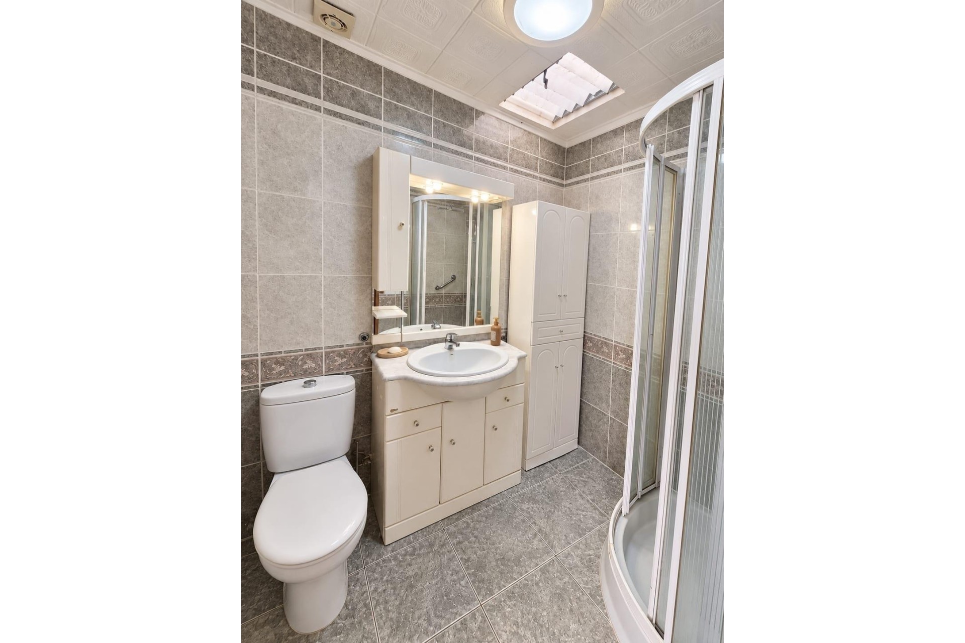 Herverkoop - Appartement / Flat -
Torrevieja - Torretas