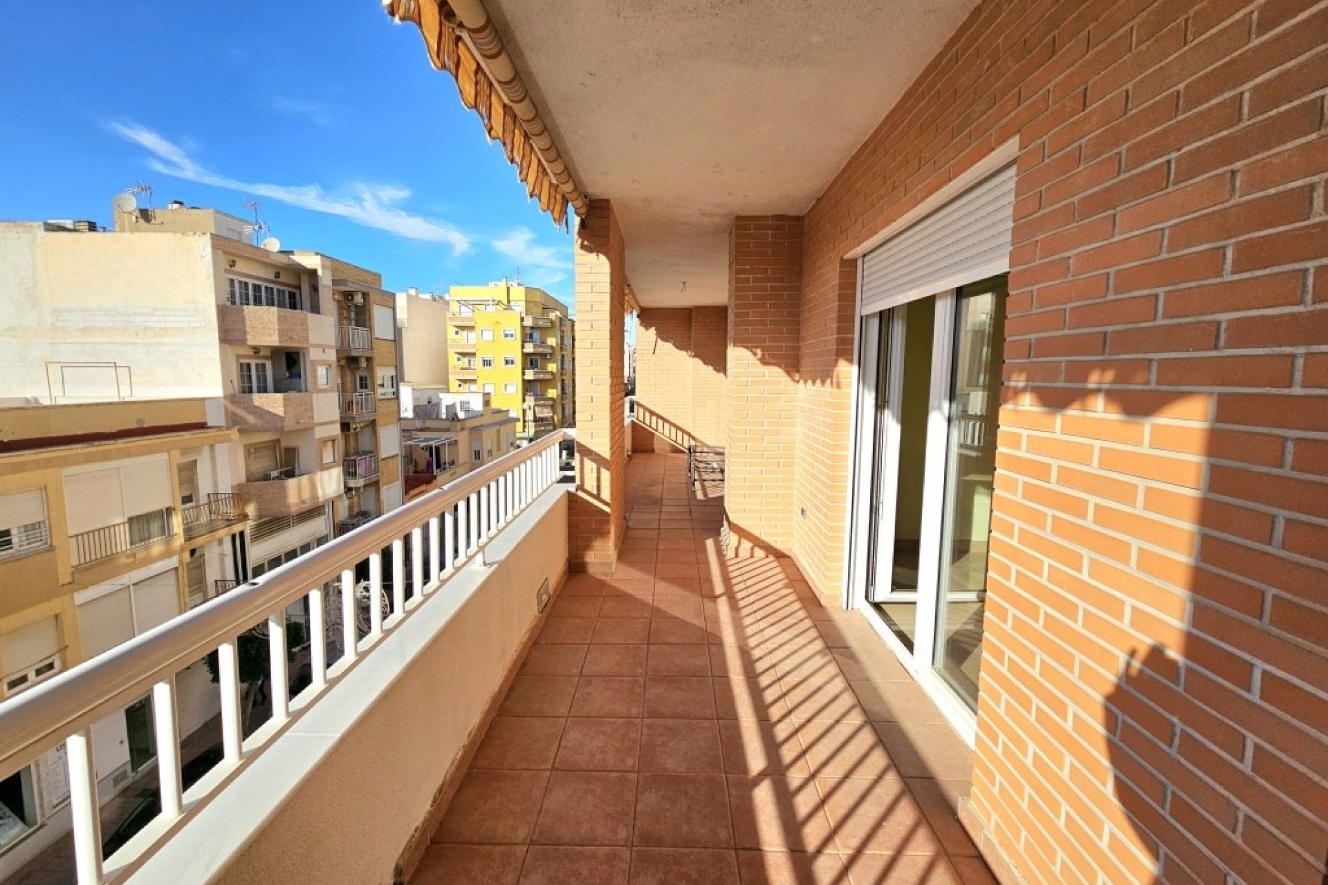 Herverkoop - Appartement / Flat -
Torrevieja - Torrevieja Centro