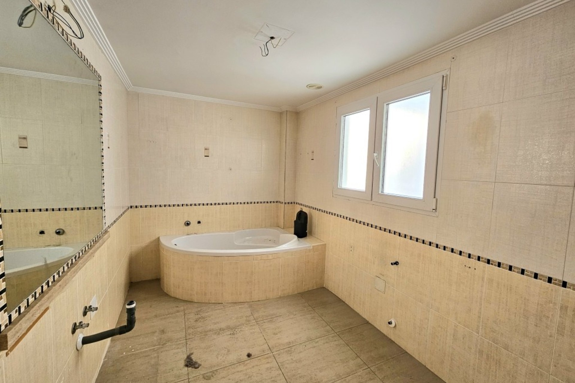 Herverkoop - Appartement / Flat -
Torrevieja - Torrevieja Centro