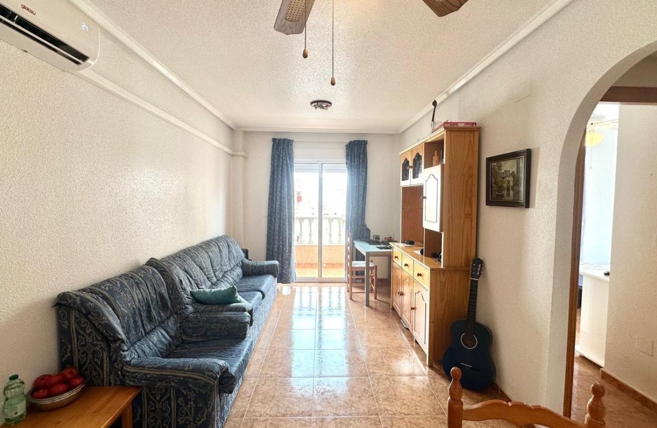 Herverkoop - Appartement / Flat -
Torrevieja - torrevieja