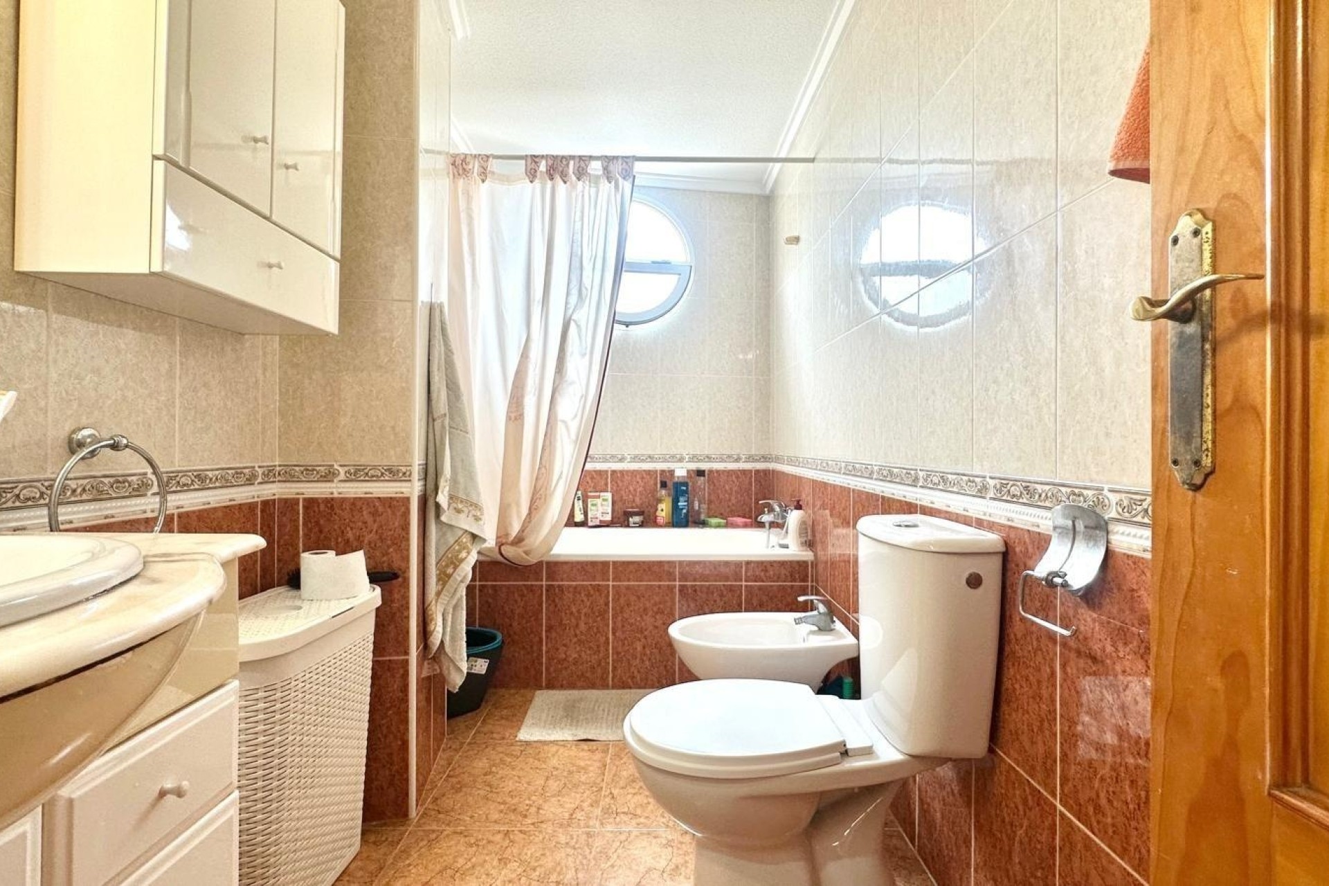 Herverkoop - Appartement / Flat -
Torrevieja - torrevieja